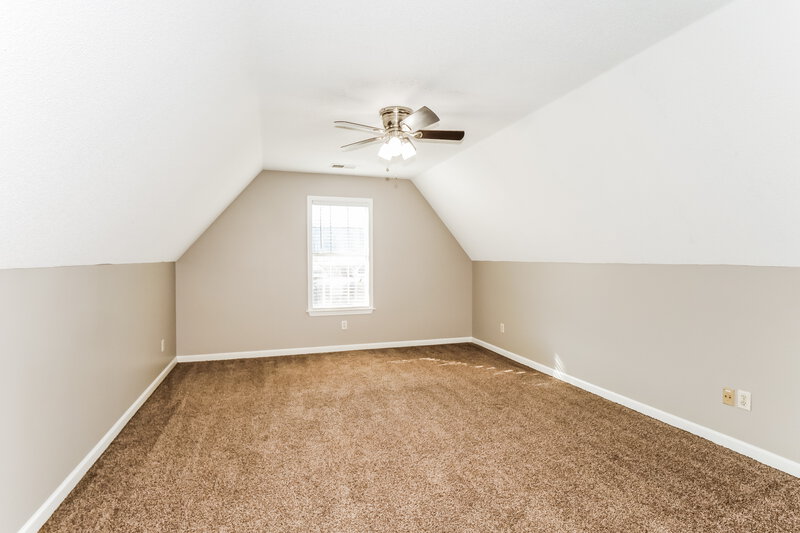 2,240/Mo, 8270 Wesley Woods Cir Cordova, TN 38018 Bedroom View