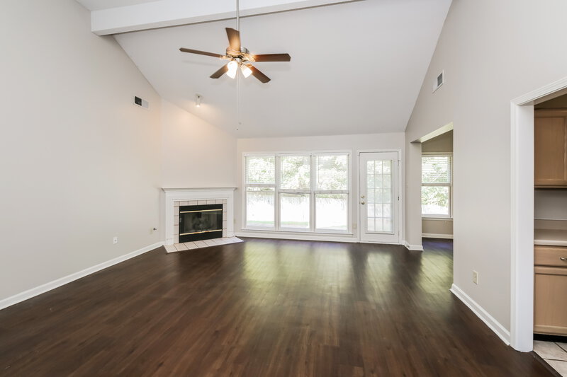 1,830/Mo, 8676 Tropicana Dr N Cordova, TN 38018 Living Room View