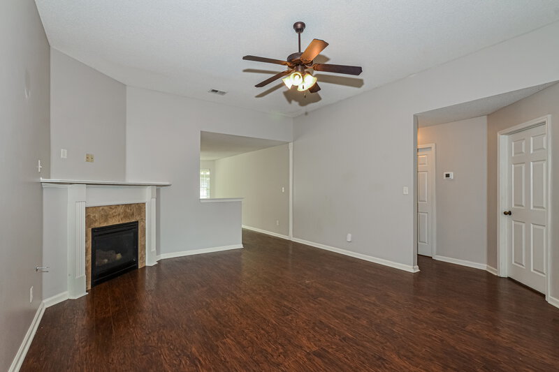2,155/Mo, 4313 Genevieve Dr Southaven, MS 38672 Living Room View