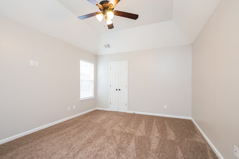 2,320/Mo, 4313 Genevieve Dr Southaven, MS 38672 Master Bedroom View