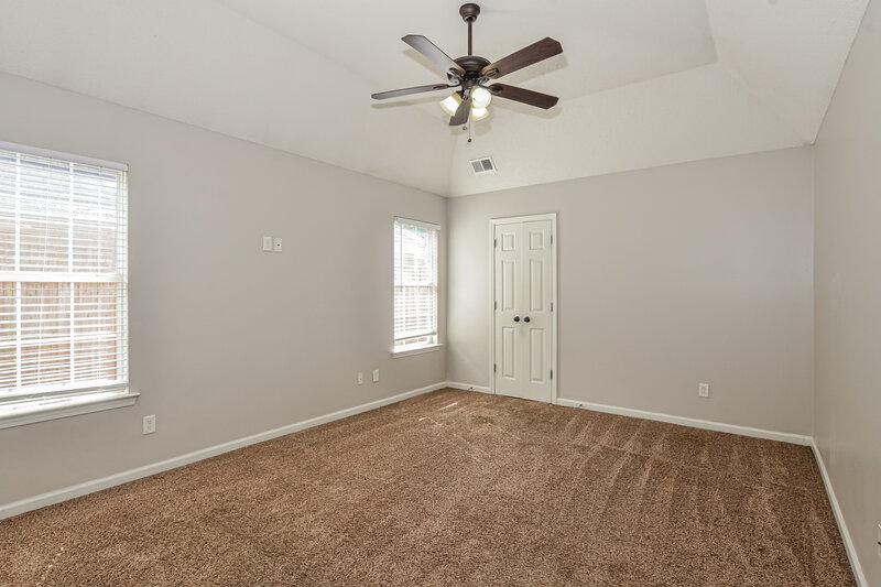 2,155/Mo, 4313 Genevieve Dr Southaven, MS 38672 Main Bedroom View