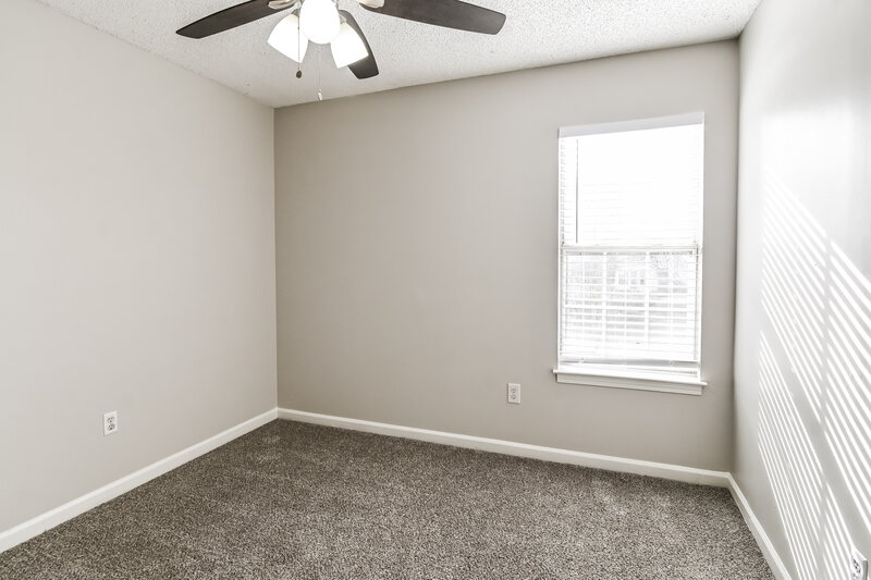 2,770/Mo, 9811 Dogwood Ct E Olive Branch, MS 38654 Bedroom View