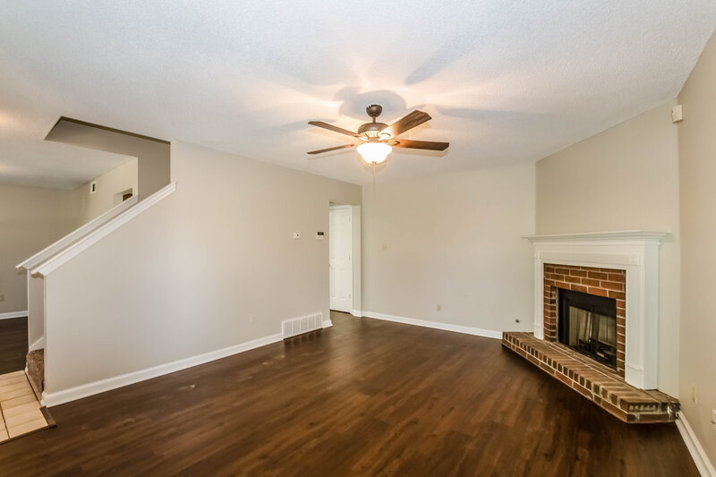 2,370/Mo, 1812 Black Bear Cir E Cordova, TN 38016 Living Room View
