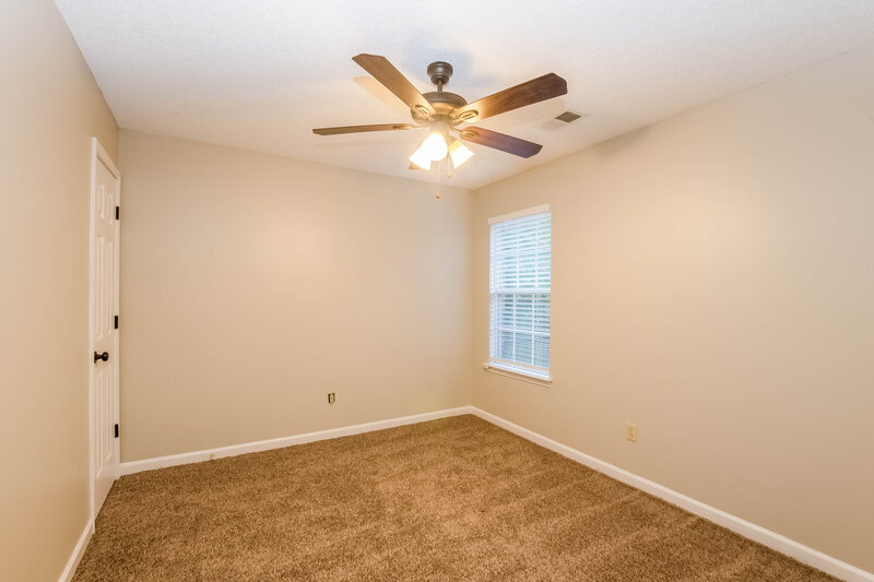 1,785/Mo, 8481 Regal Bend Dr Olive Branch, MS 38654 Bedroom View 2