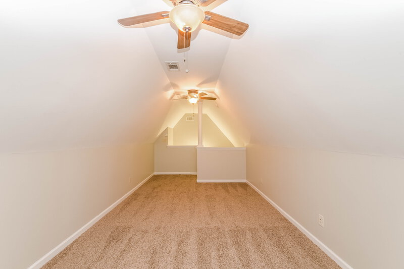 1,785/Mo, 8481 Regal Bend Dr Olive Branch, MS 38654 Bonus Room View 2