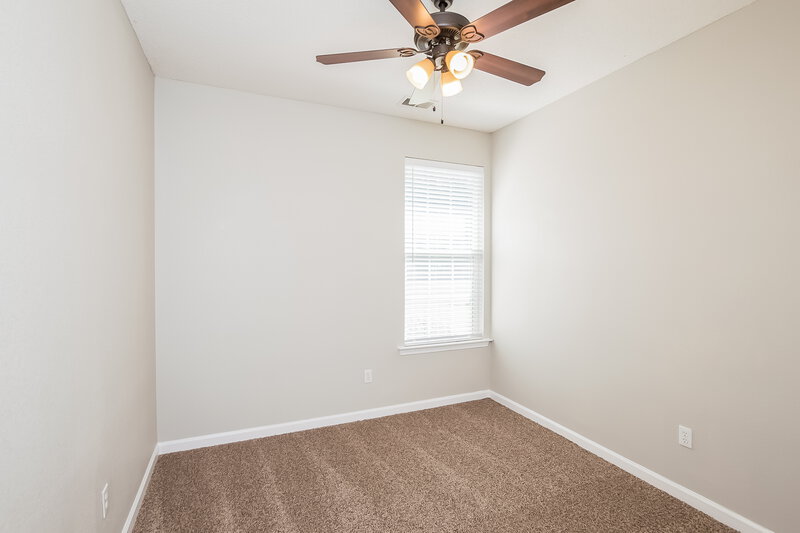 1,860/Mo, 7259 Alexander Rd Olive Branch, MS 38654 Bedroom View 3