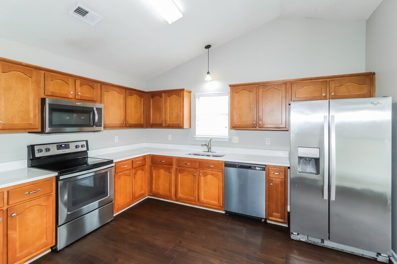 1,720/Mo, 1741 Madison Ave Southaven, MS 38671 Kitchen View 2