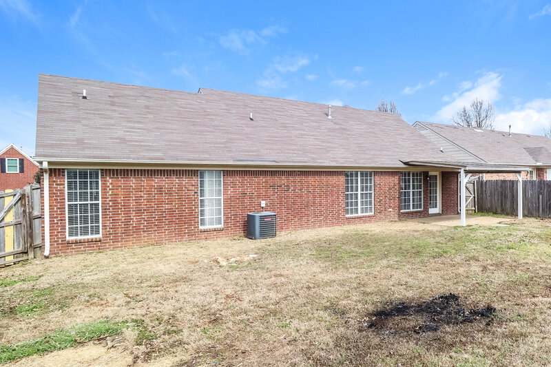1,720/Mo, 1741 Madison Ave Southaven, MS 38671 Rear View 2