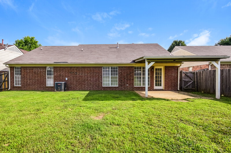 1,705/Mo, 1741 Madison Ave Southaven, MS 38671 Rear View