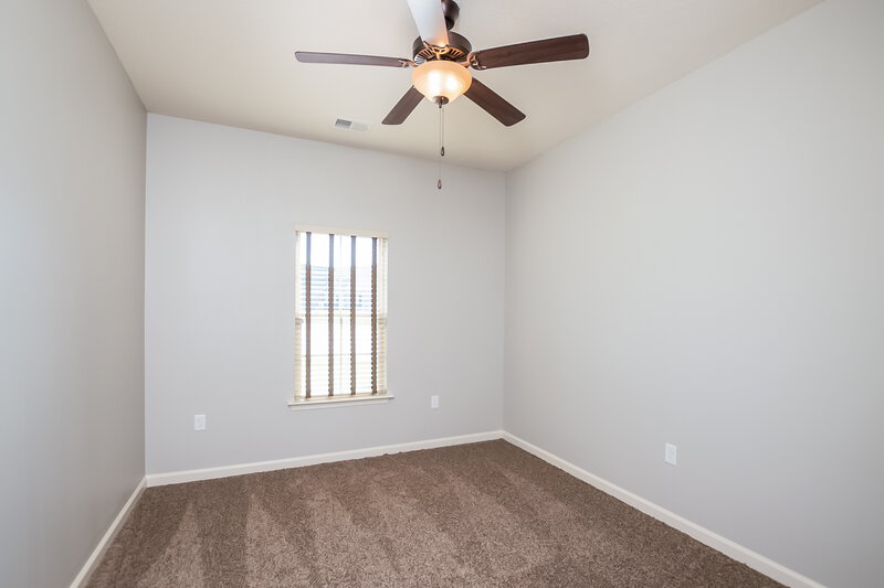 2,375/Mo, 3194 S Cherry Cv Southaven, MS 38672 Bedroomlarge View 2