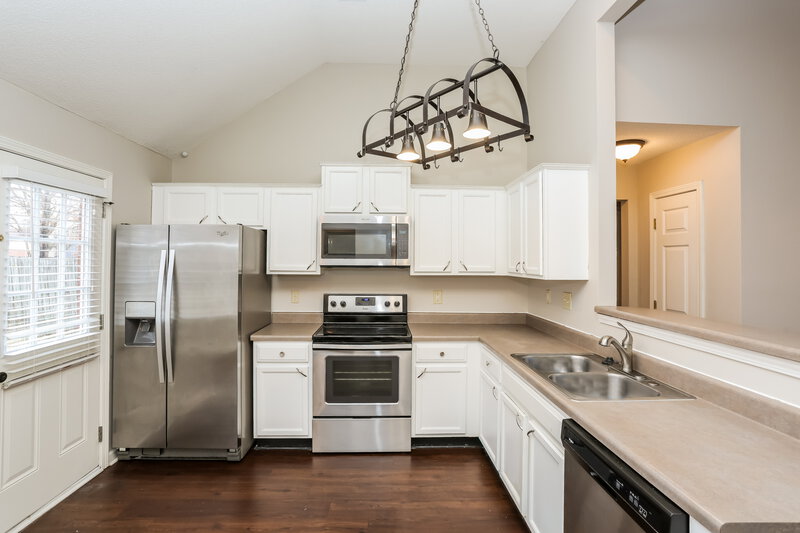 1,845/Mo, 12807 Fox Bend Ln Olive Branch, MS 38654 Kitchen View