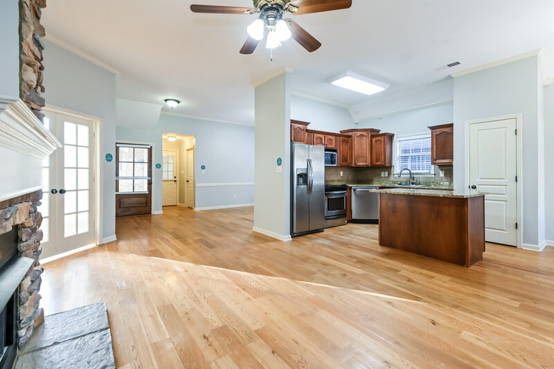 2,040/Mo, 4276 Arabella Dr Southaven, MS 38672 Living Room View