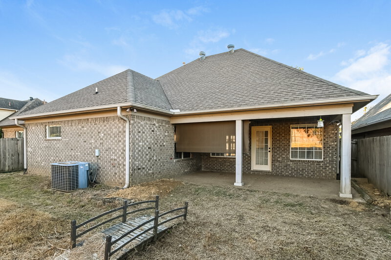 2,040/Mo, 4276 Arabella Dr Southaven, MS 38672 Rear View