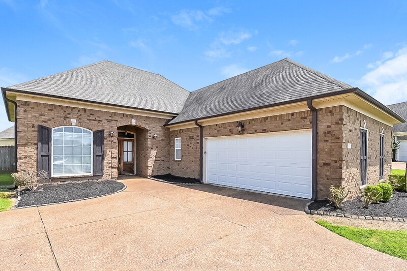 2,065/Mo, 3376 Valley Crest Dr Southaven, MS 38672 External View