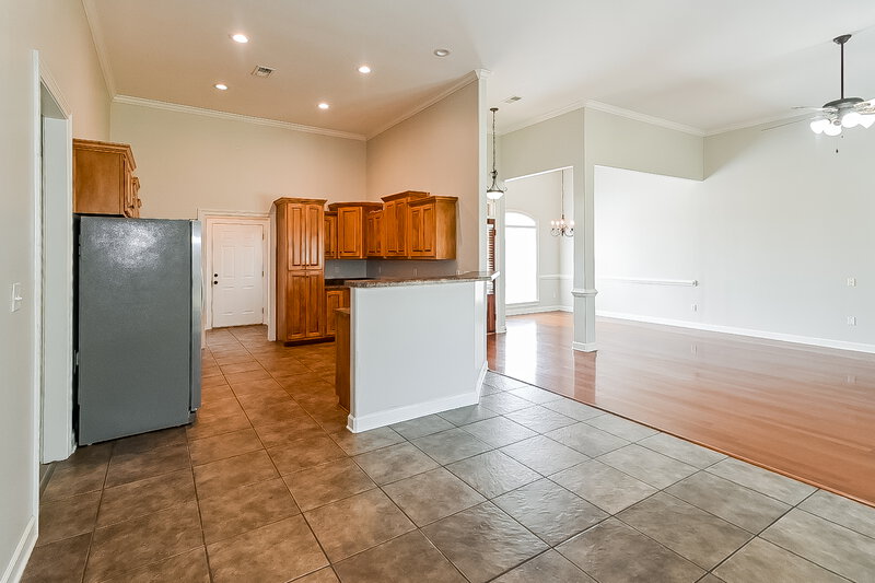 2,065/Mo, 3376 Valley Crest Dr Southaven, MS 38672 Dining Room View