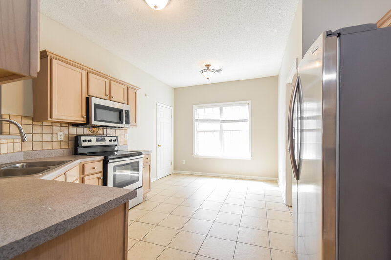 1,845/Mo, 7510 Bakers Glenn Ln Cordova, TN 38018 Kitchen View 2