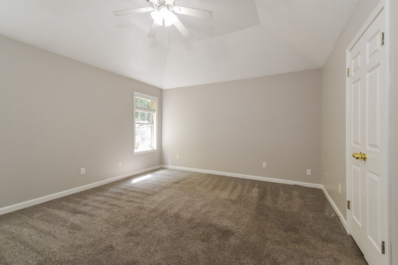 1,845/Mo, 7510 Bakers Glenn Ln Cordova, TN 38018 Main Bedroom View 2