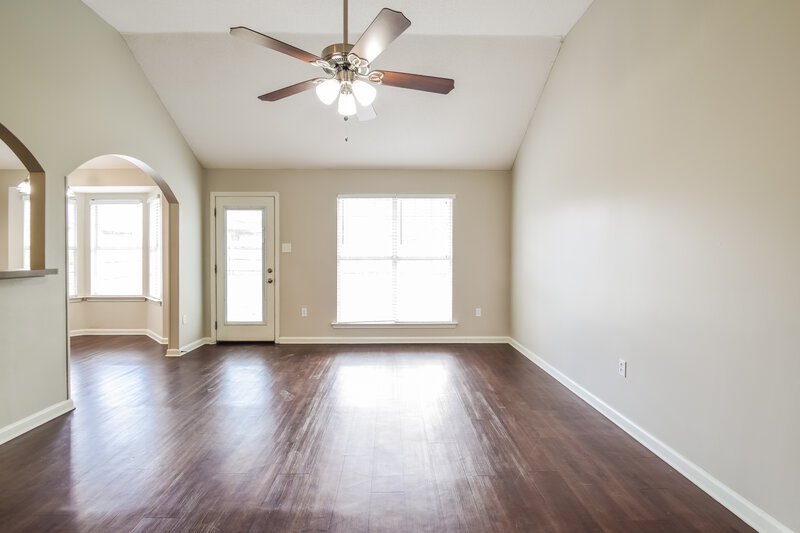 1,820/Mo, 10909 Lexington Dr Olive Branch, MS 38654 Living Room View