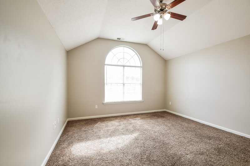 1,820/Mo, 10909 Lexington Dr Olive Branch, MS 38654 Main Bedroom View
