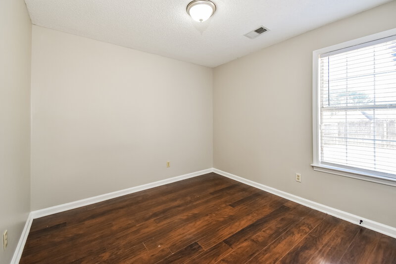 1,960/Mo, 9355 Lacee Ln Olive Branch, MS 38654 Bedroom View 2