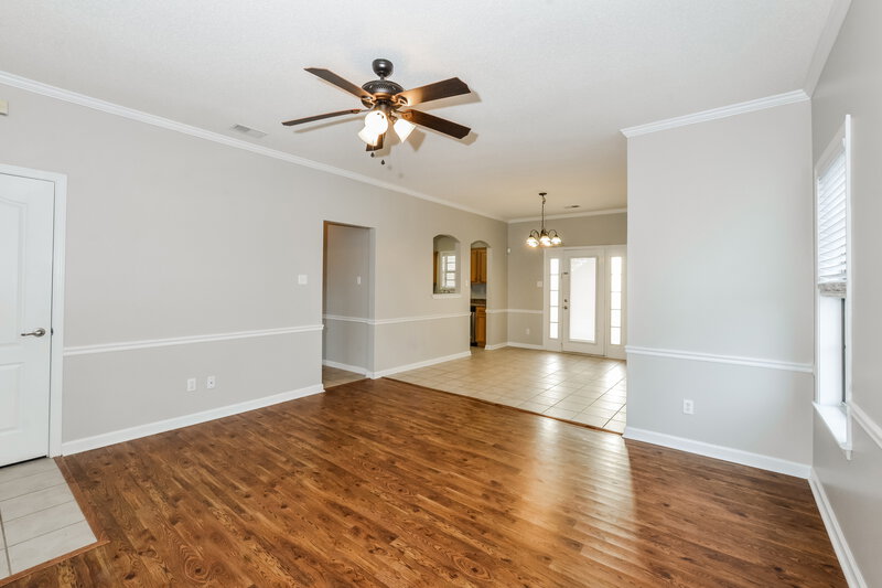 1,740/Mo, 120 Penny Ln Oakland, TN 38060 Living Room View 2