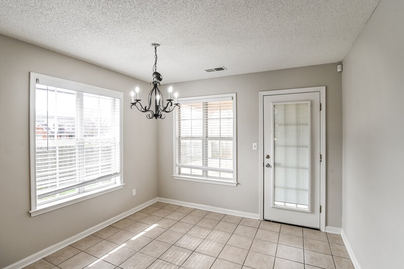 1,920/Mo, 2989 Dove Cv Hernando, MS 38632 Dining Room View