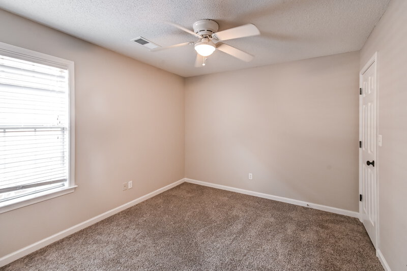 1,920/Mo, 2989 Dove Cv Hernando, MS 38632 Bedroom View