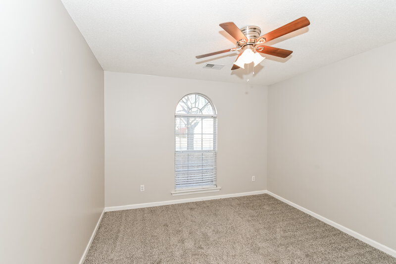 2,100/Mo, 5383 Mahogany Ridge Dr Arlington, TN 38002 Bedroom View 3