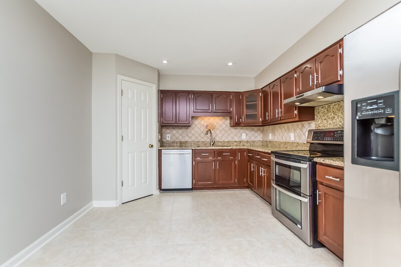1,950/Mo, 6726 Oak Forest Dr Olive Branch, MS 38654 Kitchenlarge View