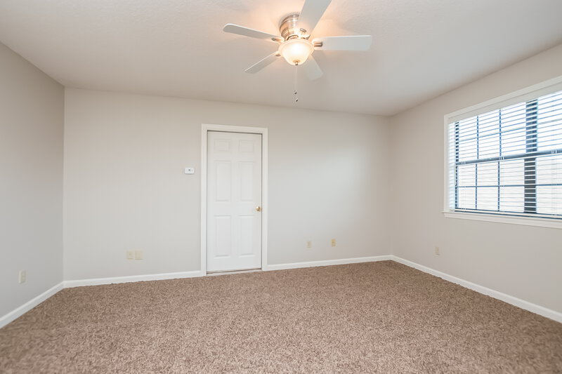 1,950/Mo, 6726 Oak Forest Dr Olive Branch, MS 38654 Bedroomlarge View 2