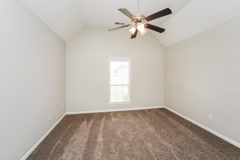1,780/Mo, 10177 Fox Chase Dr Olive Branch, MS 38654 Main Bedroom View