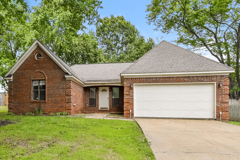 1,825/Mo, 6768 Ann Marie Cv Olive Branch, MS 38654 Front View
