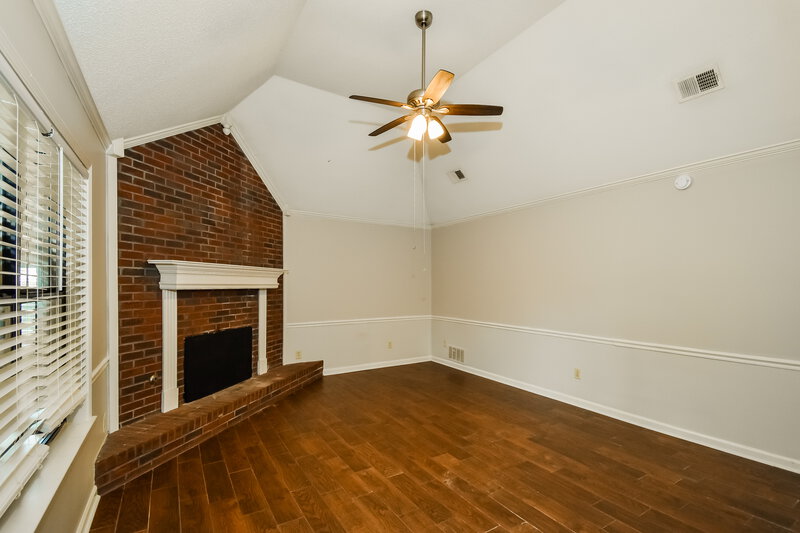 1,825/Mo, 6768 Ann Marie Cv Olive Branch, MS 38654 Living Room View