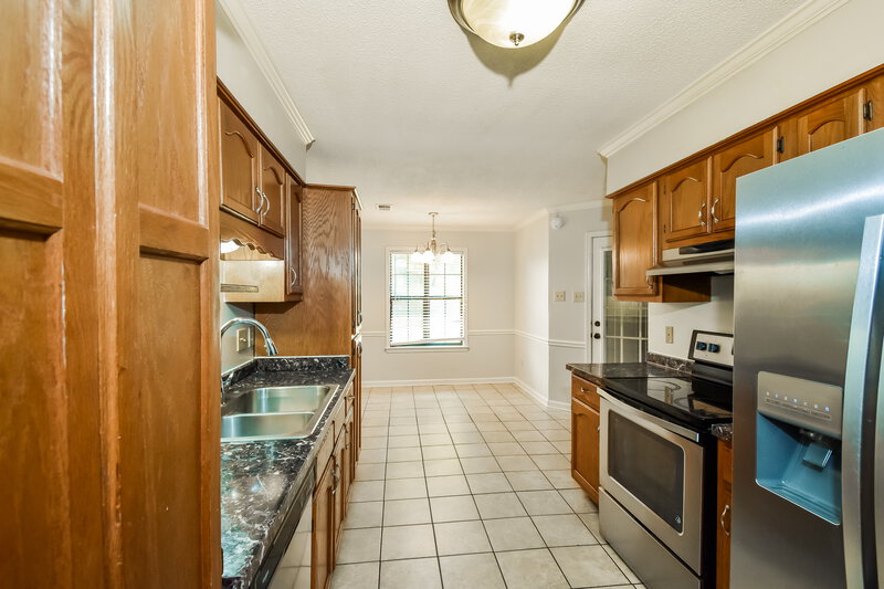 1,825/Mo, 6768 Ann Marie Cv Olive Branch, MS 38654 Kitchen View