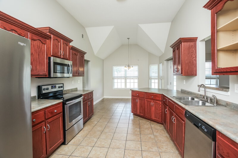 1,905/Mo, 8332 Pinnacle Dr Southaven, MS 38672 Kitchen View