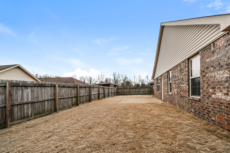 1,965/Mo, 8714 Hanson Cv Southaven, MS 38671 Rear View