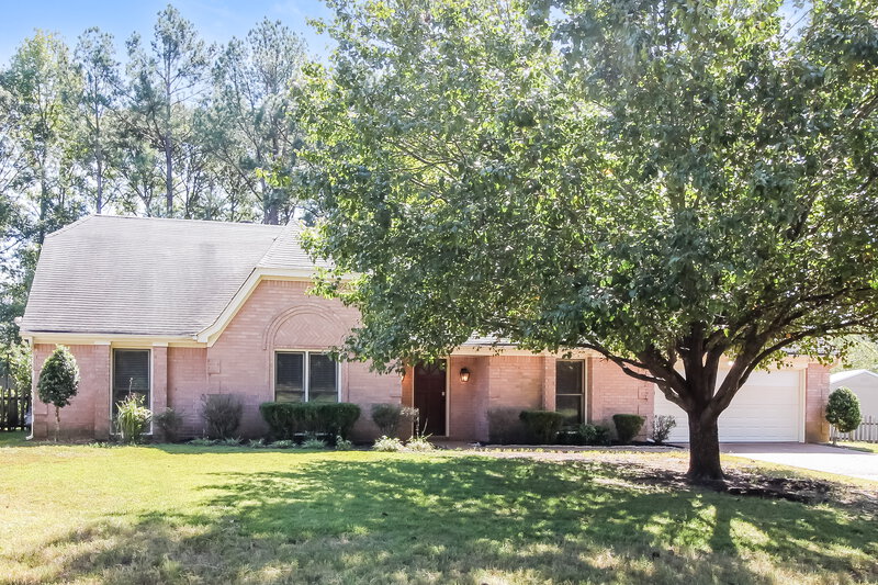 2,180/Mo, 626 Duck Call Cv Cordova, TN 38018 External View