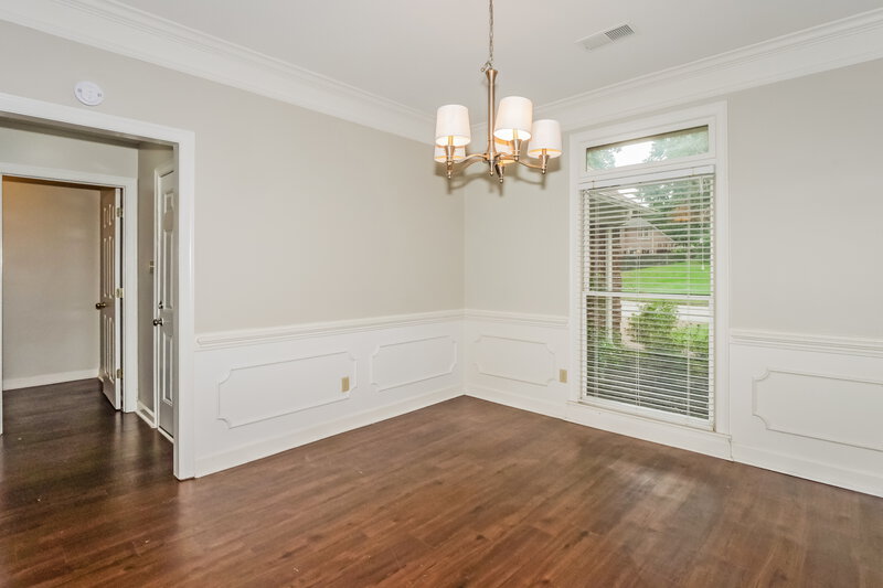 1,835/Mo, 8695 River Mill Cv Cordova, TN 38016 Dining Room View 2