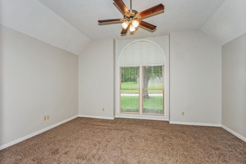 1,835/Mo, 8695 River Mill Cv Cordova, TN 38016 Main Bedroom View