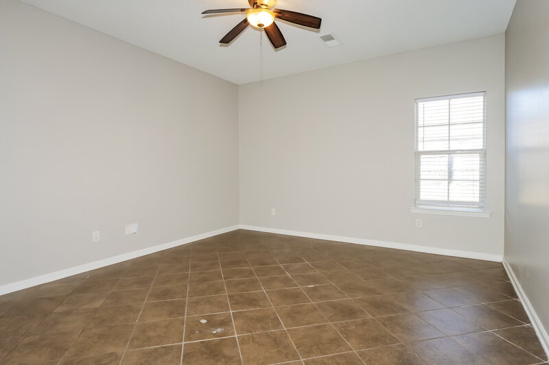 2,110/Mo, 4315 Markston Dr Southaven, MS 38672 Main Bedroom View