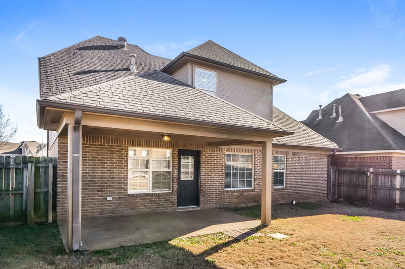 2,110/Mo, 4315 Markston Dr Southaven, MS 38672 Rear View 2