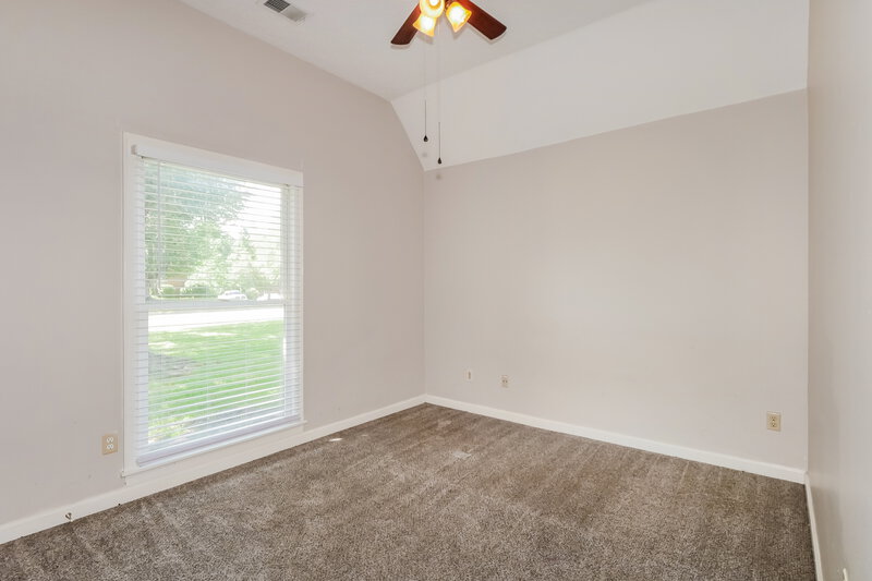2,325/Mo, 8633 Meadow Green Dr Cordova, TN 38016 Bedroom View 2