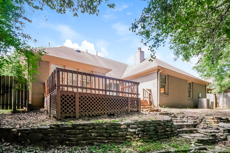 2,325/Mo, 8633 Meadow Green Dr Cordova, TN 38016 Rear View 2