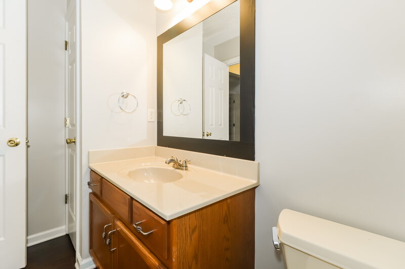 1,720/Mo, 2791 Maggie Woods Pl Arlington, TN 38002 Bathroom View