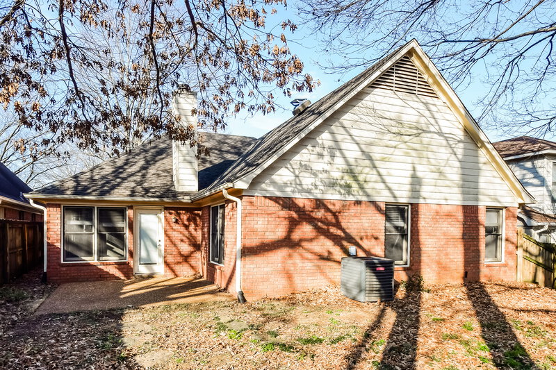 1,905/Mo, 1562 Appling Wood Cv N Cordova, TN 38016 Rear View