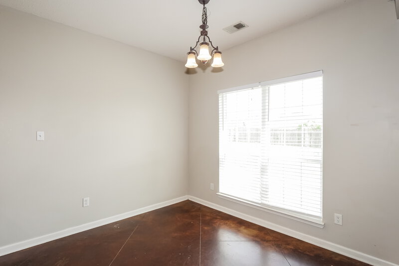 2,030/Mo, 8426 Linda Shore Cv Southaven, MS 38672 Breakfast Nook View