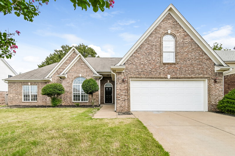 3,120/Mo, 2552 Pyramid Dr Southaven, MS 38672 External View