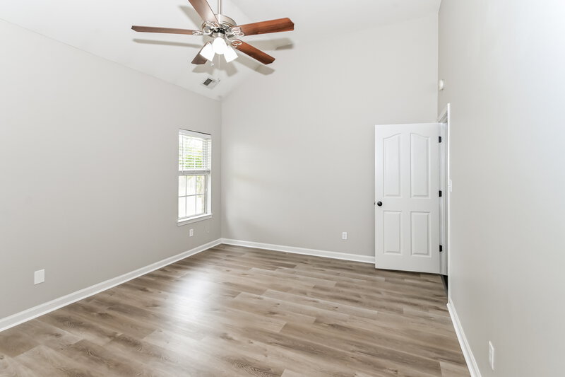 3,120/Mo, 2552 Pyramid Dr Southaven, MS 38672 Main Bedroom View 2