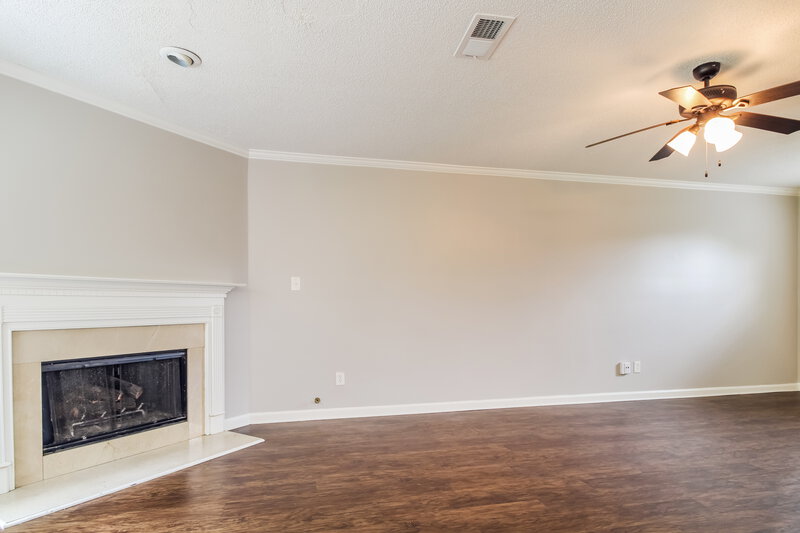 2,400/Mo, 6331 Fairway Hill Cv Bartlett, TN 38135 Living Room View