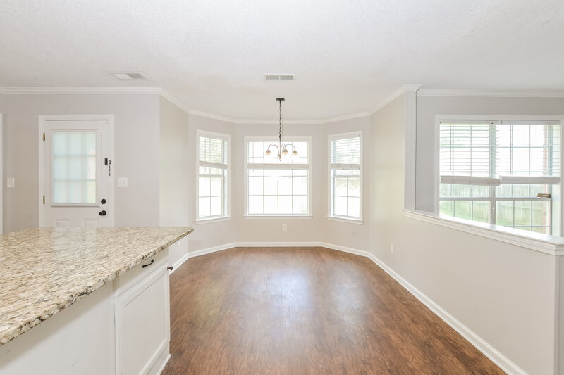 2,295/Mo, 6331 Fairway Hill Cv Bartlett, TN 38135 Breakfast Nook View